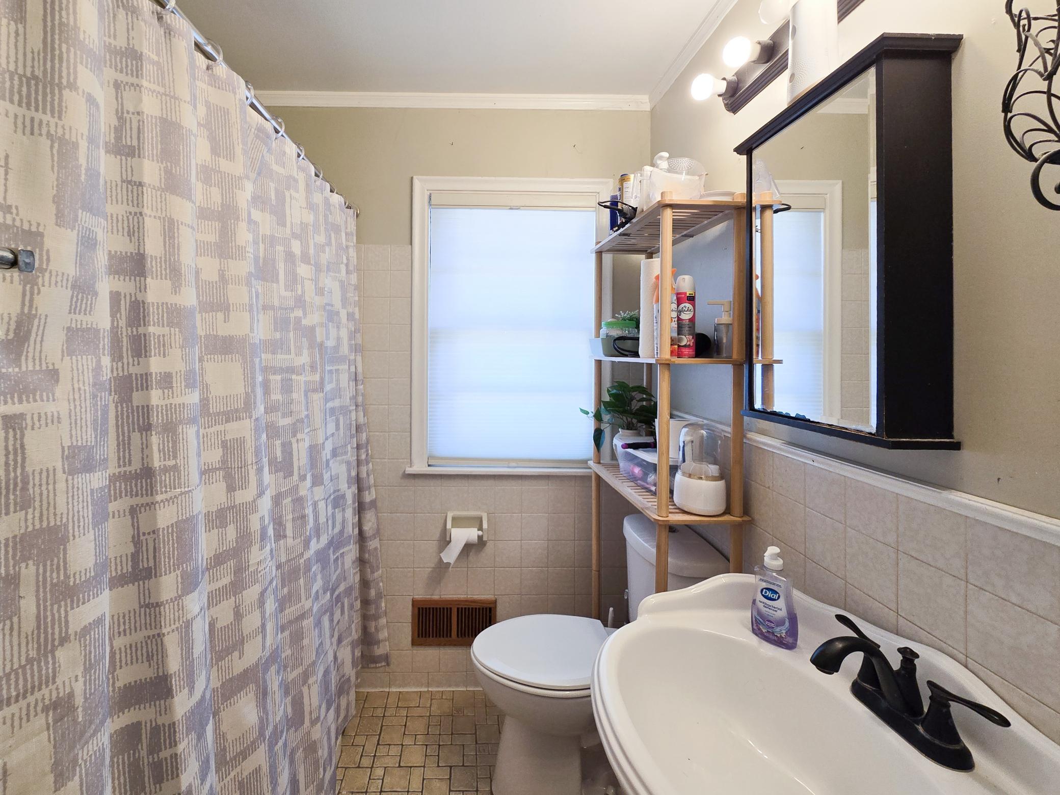 1526 Upper Afton Road St. Paul, MN 55106 - Photo 7 of 17