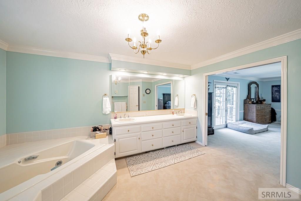 706 South Bellin Road Idaho Falls, ID 83402 - Photo 19 of 80