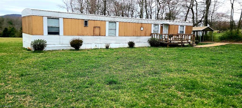 374 Bagley Springs Road Ronda, NC 28670 - Photo 13 of 41 Gallery Image 13