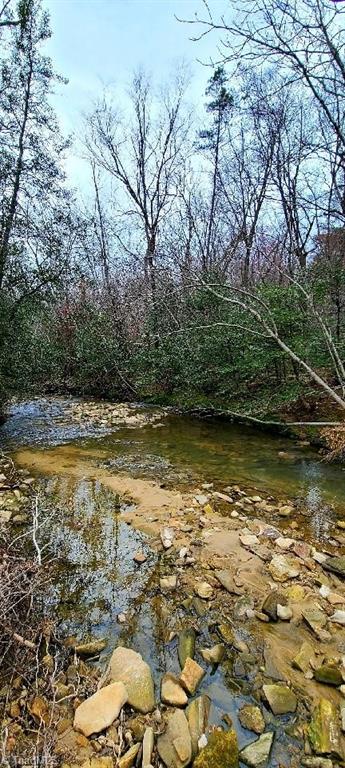 374 Bagley Springs Road Ronda, NC 28670 - Photo 27 of 41 Gallery Image 27