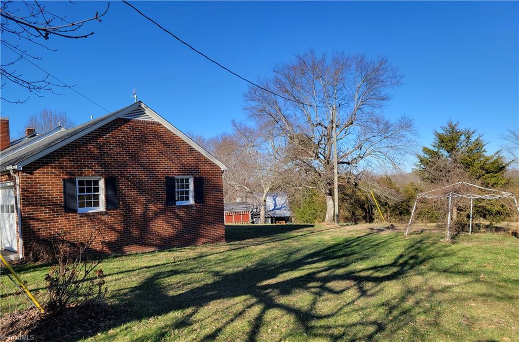 374 Bagley Springs Road Ronda, NC 28670 - Photo 39 of 41 Gallery Image 39