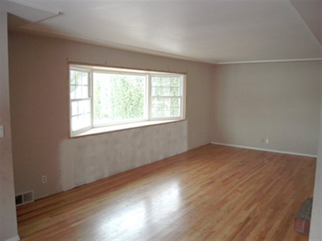 1702 North Edgerton Road Spokane Valley, WA 99212 - Photo 3 of 9 Gallery Image 3