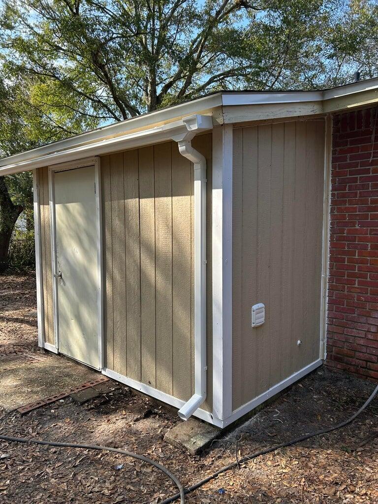 1005 Pinetree Road Mary Esther, FL 32569 - Photo 43 of 46 Shed