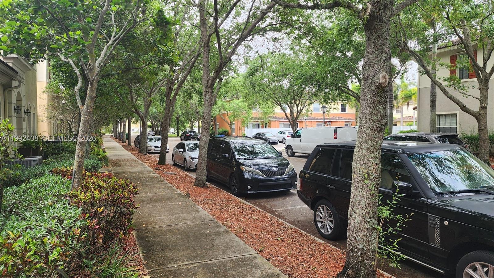 2607 Southwest 99th Way Miramar, FL 33025 - Photo 40 of 50 view front