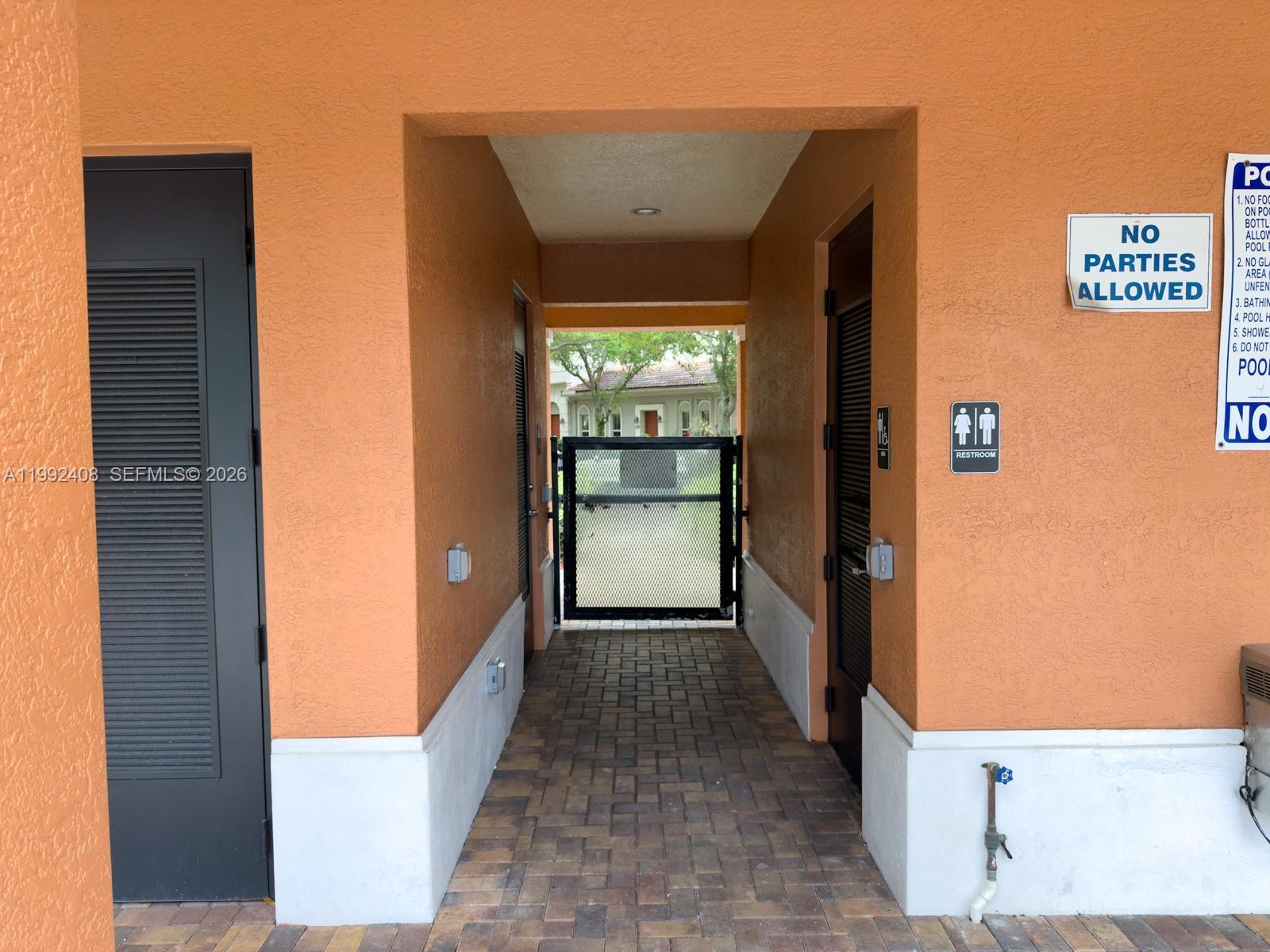 2607 Southwest 99th Way Miramar, FL 33025 - Photo 48 of 50