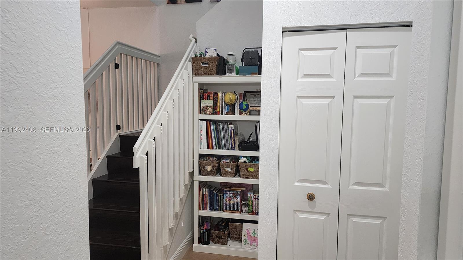 2607 Southwest 99th Way Miramar, FL 33025 - Photo 8 of 50