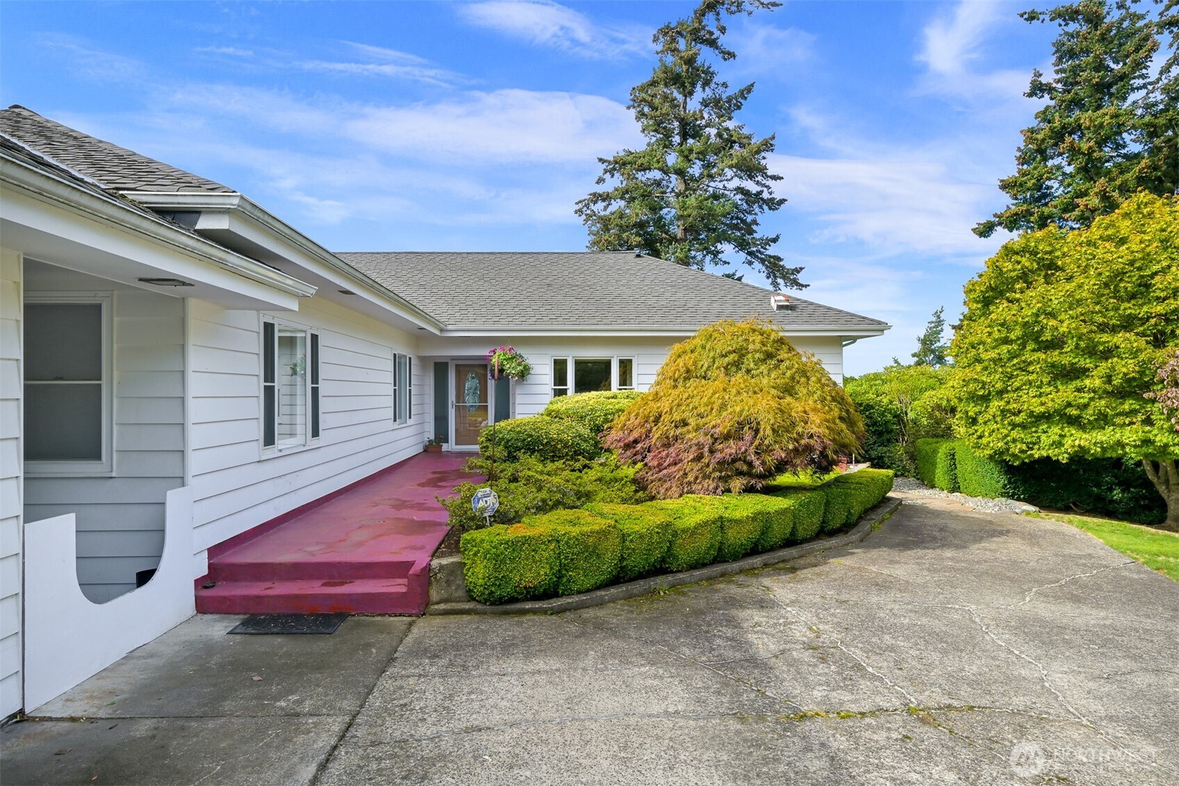 100 Willow Road Bellingham, WA 98225 - Photo 6 of 40 a view of backyard of house