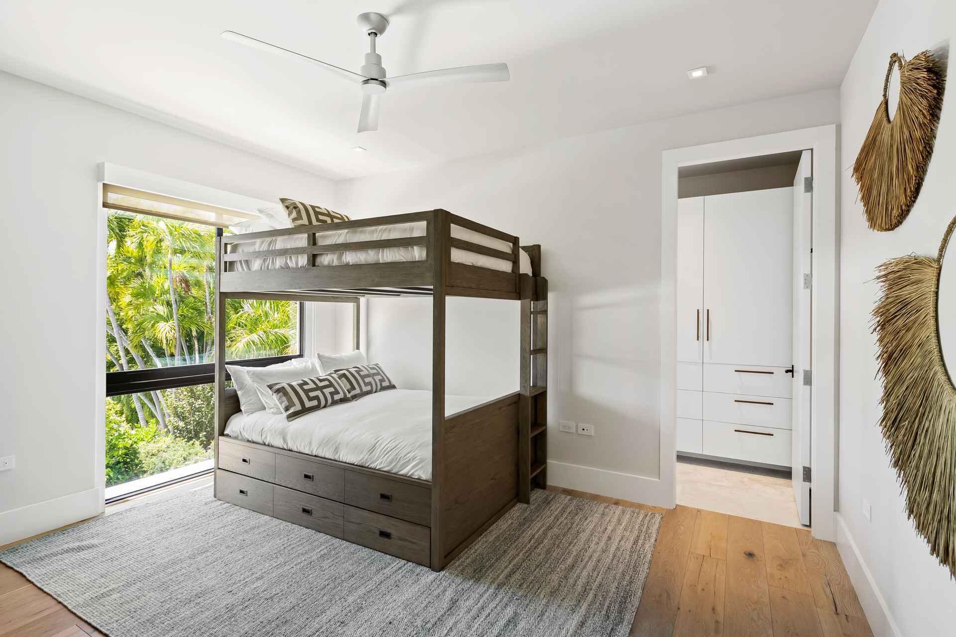 5288 Alton Road, Unit 2 Miami Beach, FL 33140 - Photo 18 of 33 18