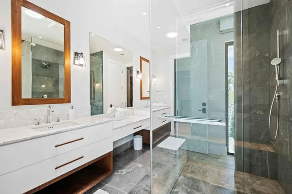 $675,000 | 5288 Alton Road, Unit 2, Miami Beach, FL 33140