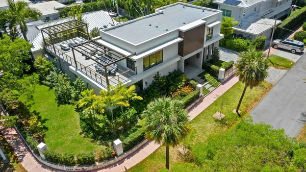 $675,000 | 5288 Alton Road, Unit 2, Miami Beach, FL 33140
