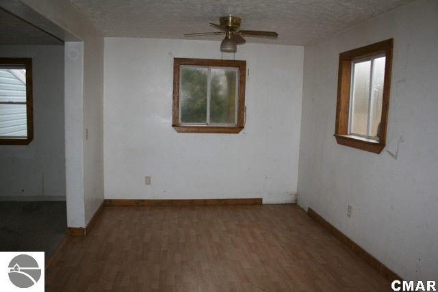 6135 South West County Line Road Blanchard, MI 49310 - Photo 9 of 25 1766680-8.JPG