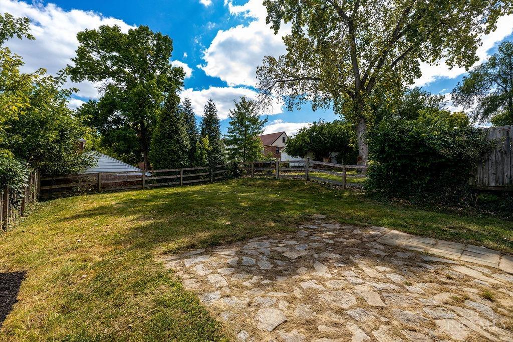 3615 Madison Road Cincinnati, OH 45209 - Photo 25 of 41