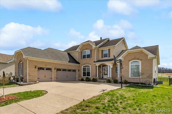 $525,000 | 3458 Chippewa Drive, Shiloh, IL 62221