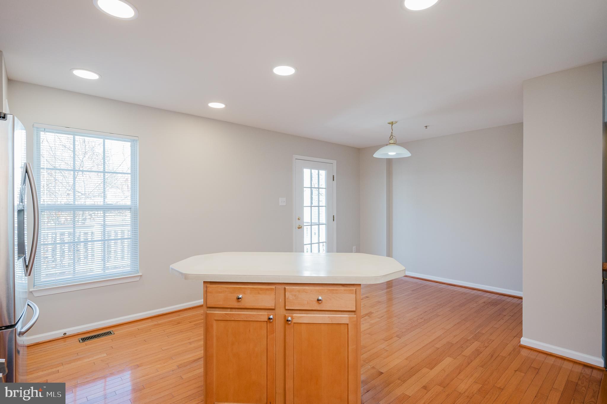 7089 Water Oak Road, Unit 74 Elkridge, MD 21075 - Photo 18 of 48 Gallery Image 18