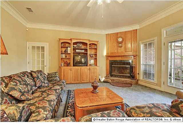 9141 Rose Place Baton Rouge, LA 70809 - Photo 5 of 12 Gallery Image 5