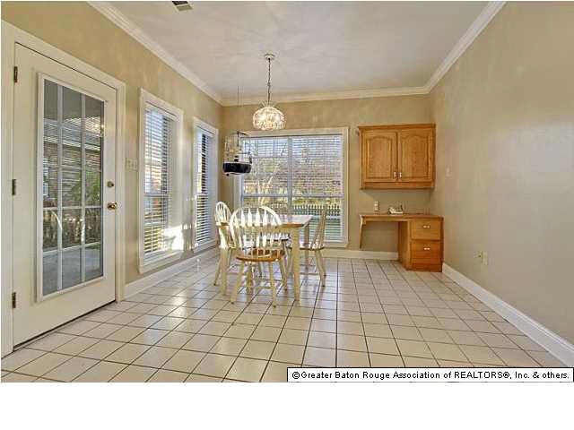 9141 Rose Place Baton Rouge, LA 70809 - Photo 8 of 12 Gallery Image 8
