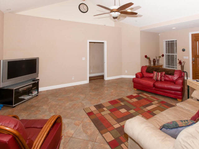 304 Bristol Way Foley, AL 36535 - Photo 7 of 45 Great Room 1