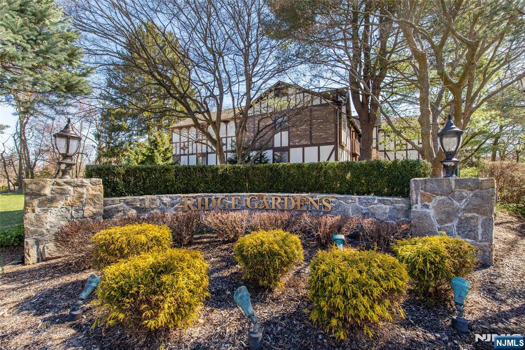 1406 Faulkner Court Mahwah, NJ 07430 - Photo 25 of 25