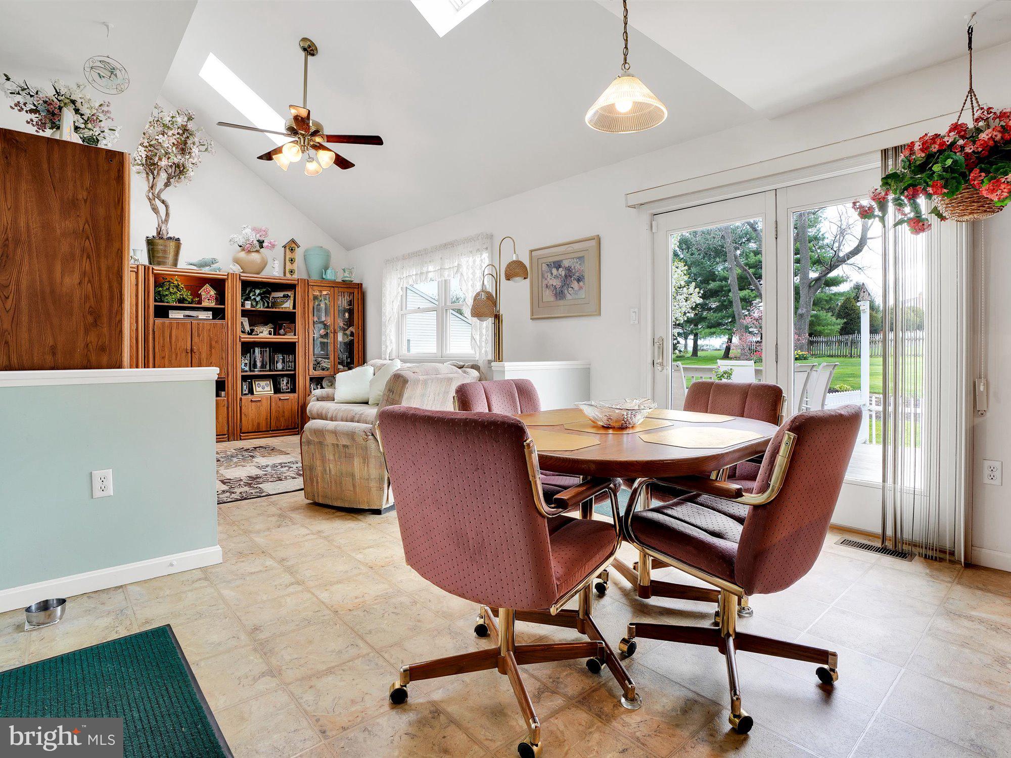 49 Glenbrook Road Leola, PA 17540 - Photo 12 of 30 Gallery Image 12