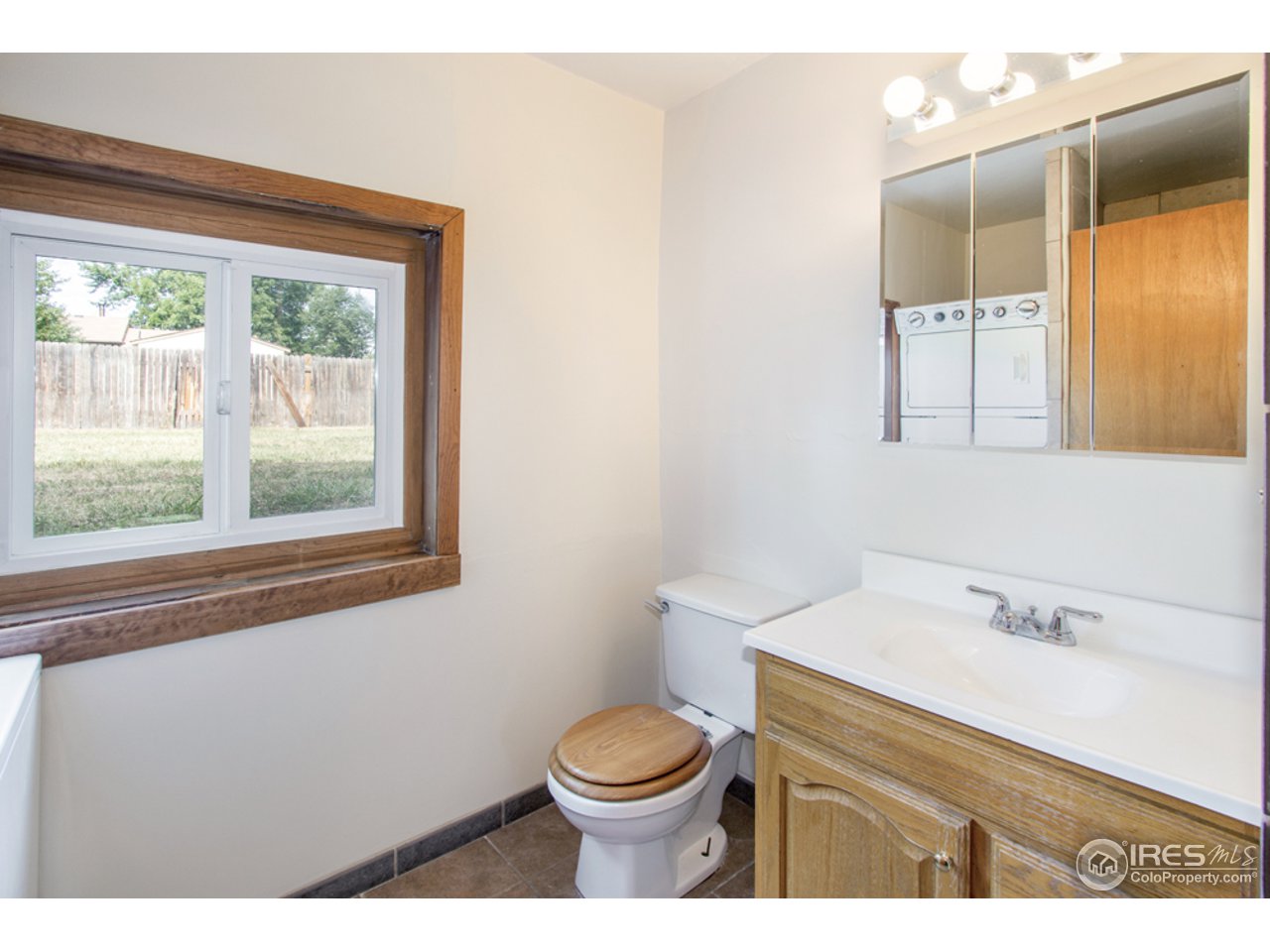 913 Rocky Road Fort Collins, CO 80521 - Photo 18 of 26 Lower level 3/4 bath