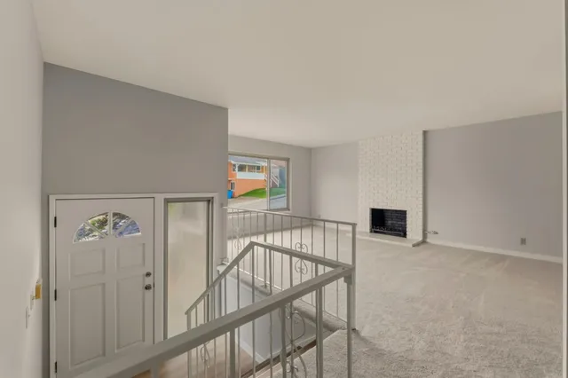 an empty room with a empty space