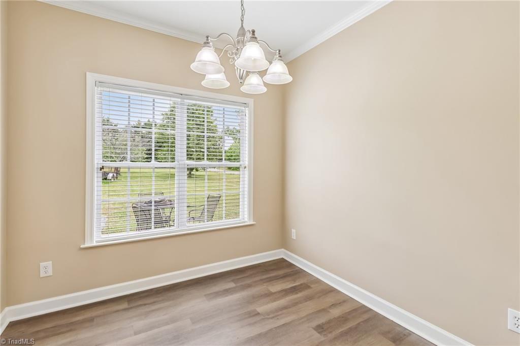 104 Mollie Road Harmony, NC 28634 - Photo 6 of 25