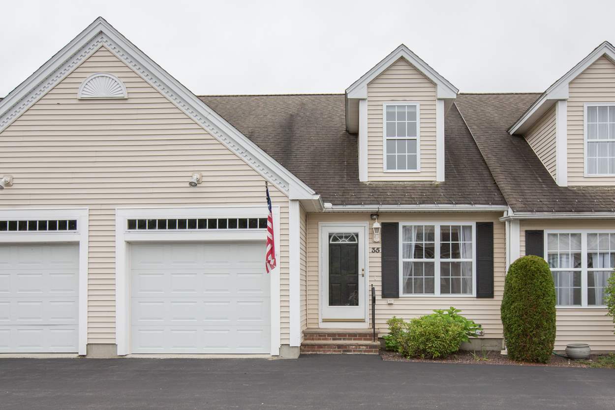 35 Pleasant Street Windham, NH 03087 - Photo 1 of 29