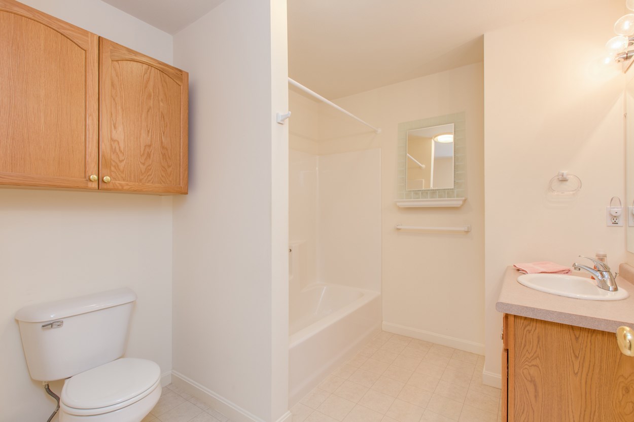 35 Pleasant Street Windham, NH 03087 - Photo 25 of 29