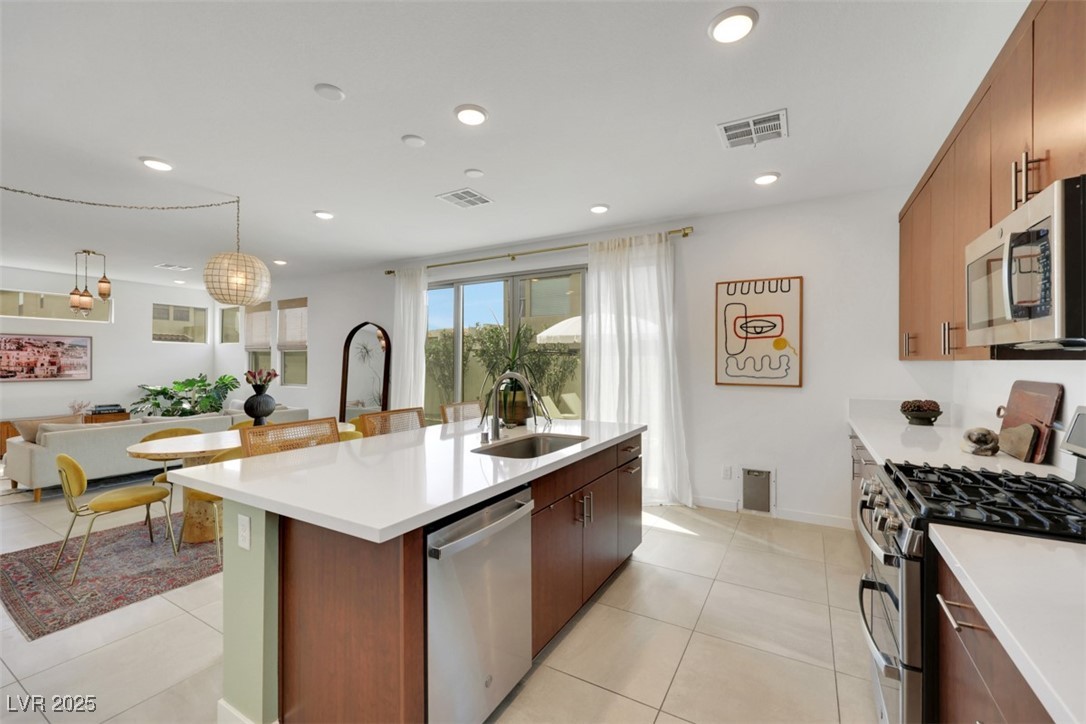 513 Monarch Ridge Court North Las Vegas, NV 89084 - Photo 21 of 54