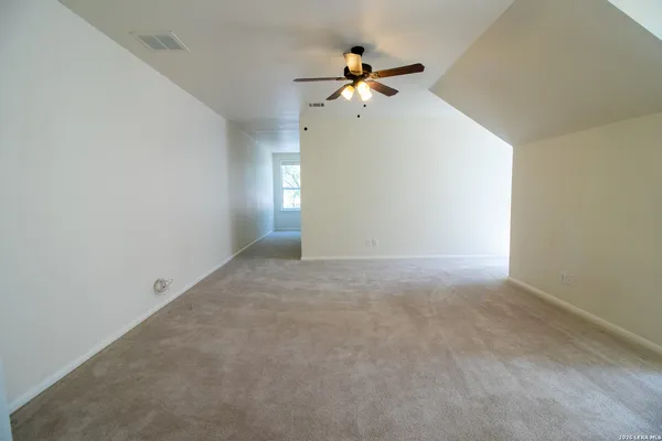 $3,300 | 15923 Socorro Falls, Helotes, TX 78023