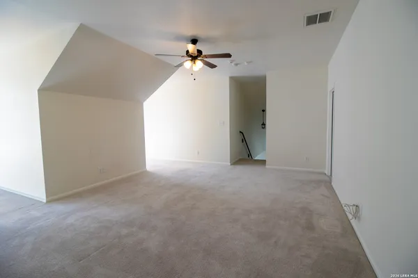 $3,300 | 15923 Socorro Falls, Helotes, TX 78023