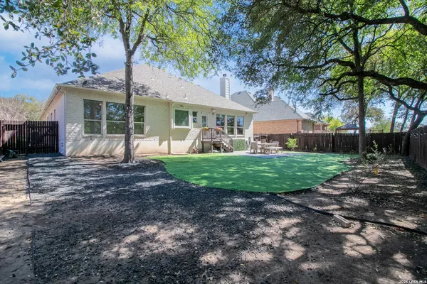 $3,300 | 15923 Socorro Falls, Helotes, TX 78023