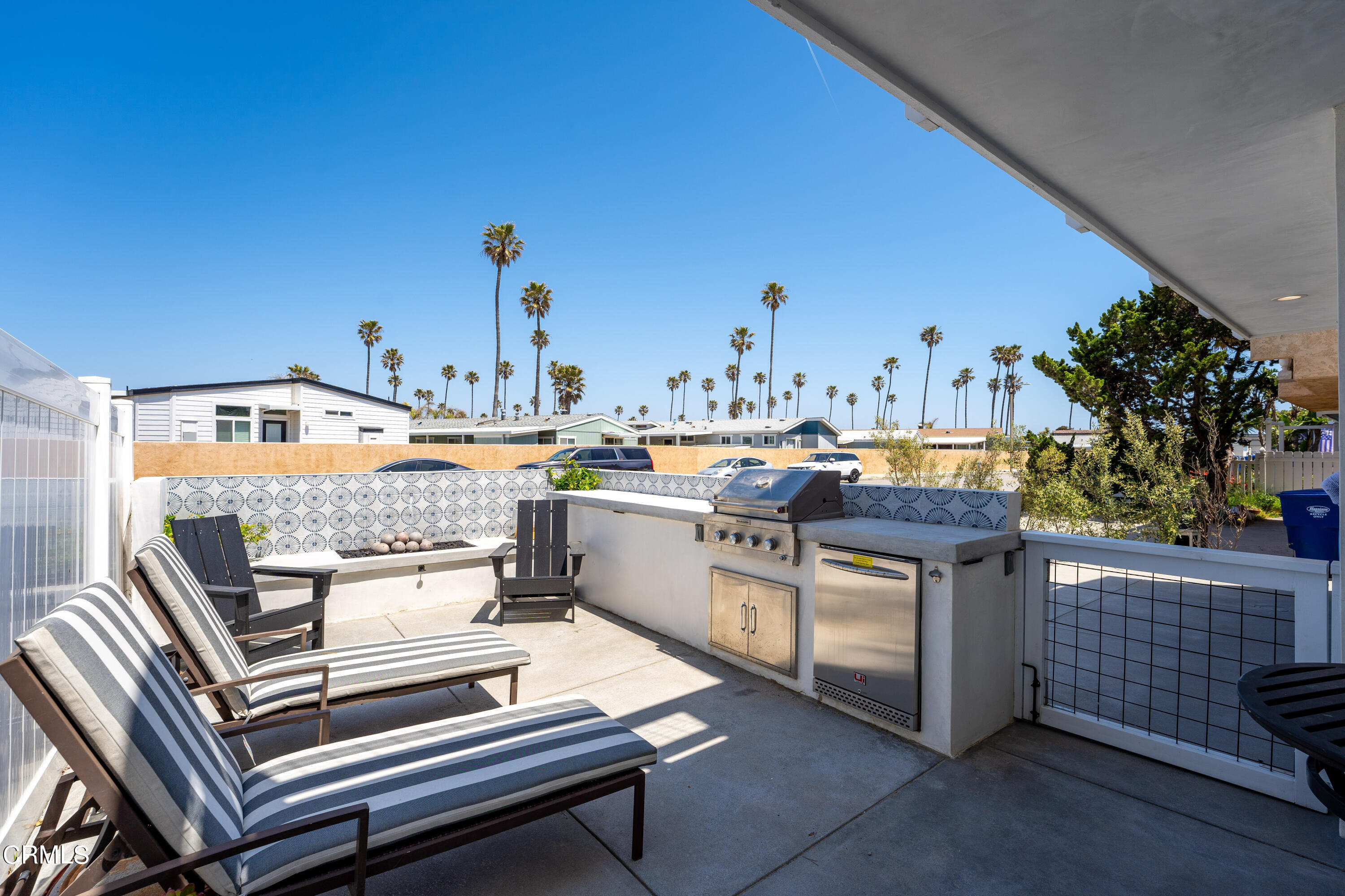 4169 Sunset Lane Oxnard, CA 93035 - Photo 5 of 56 a room with furniture and a table