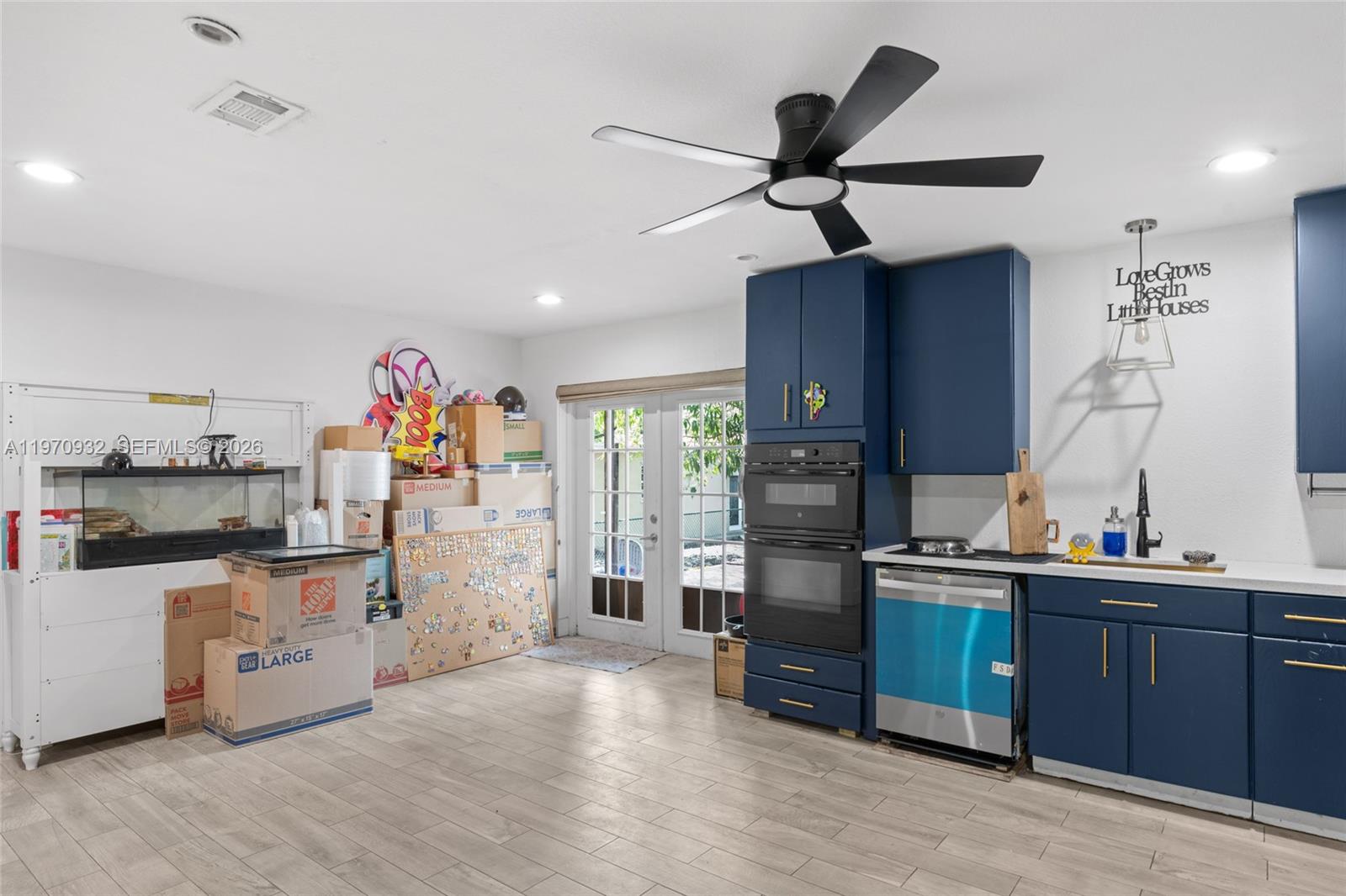 700 Southwest 44th Place Miami, FL 33134 - Photo 16 of 48