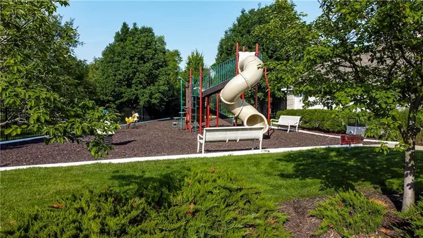 $780,945 | 16377 West 166th Place, Olathe, KS 66062