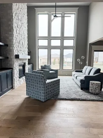 $780,945 | 16377 West 166th Place, Olathe, KS 66062