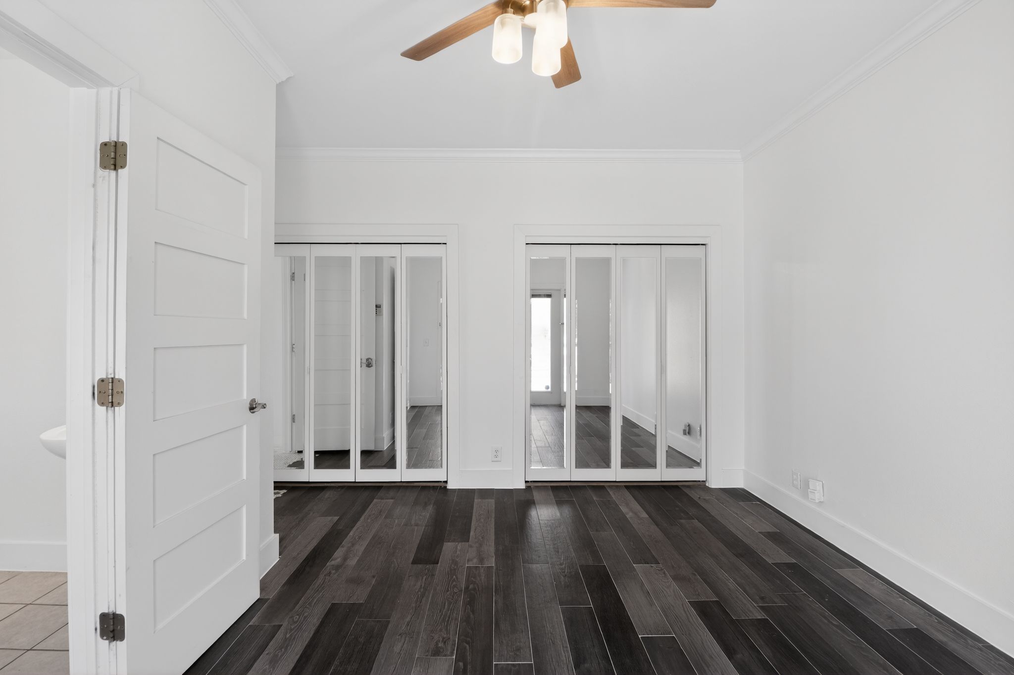 3614 South 2nd Street Austin, TX 78704 - Photo 19 of 40 wooden floor in an empty room