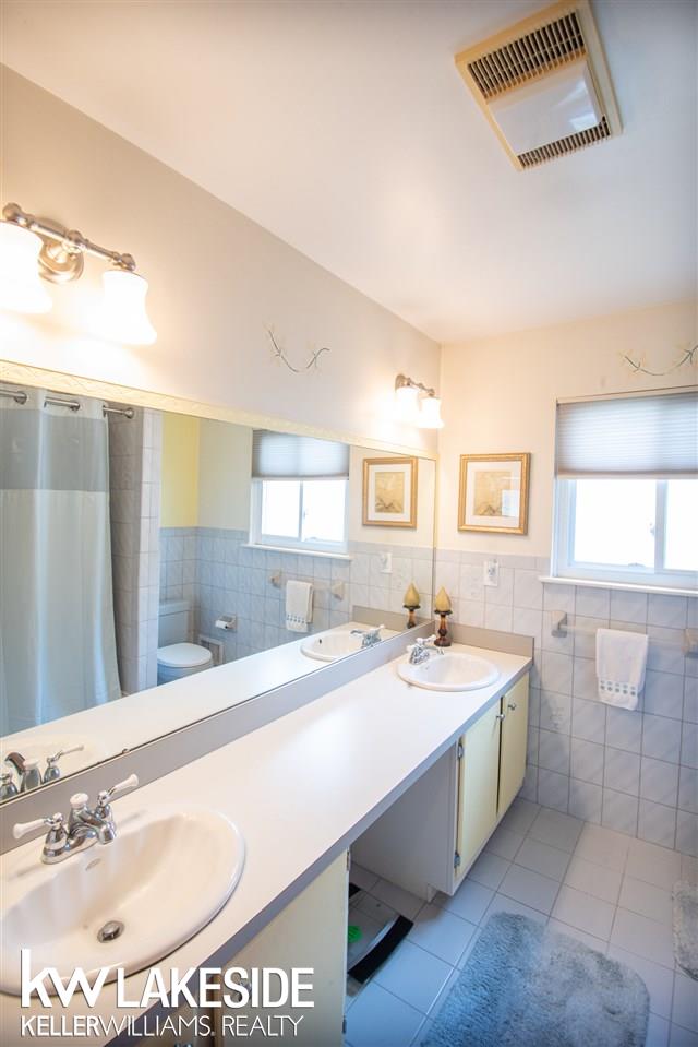 14333 Martin Road Warren, MI 48088 - Photo 21 of 29