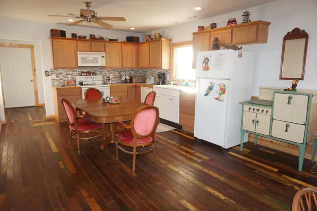 $435,000 | 760 North West Road, Wellington, KS 67152