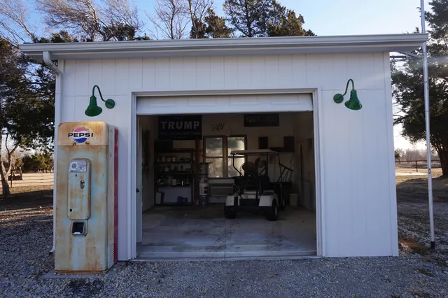 $435,000 | 760 North West Road, Wellington, KS 67152