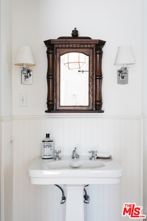 3295 Bennett Drive Los Angeles, CA 90068 - Photo 37 of 53