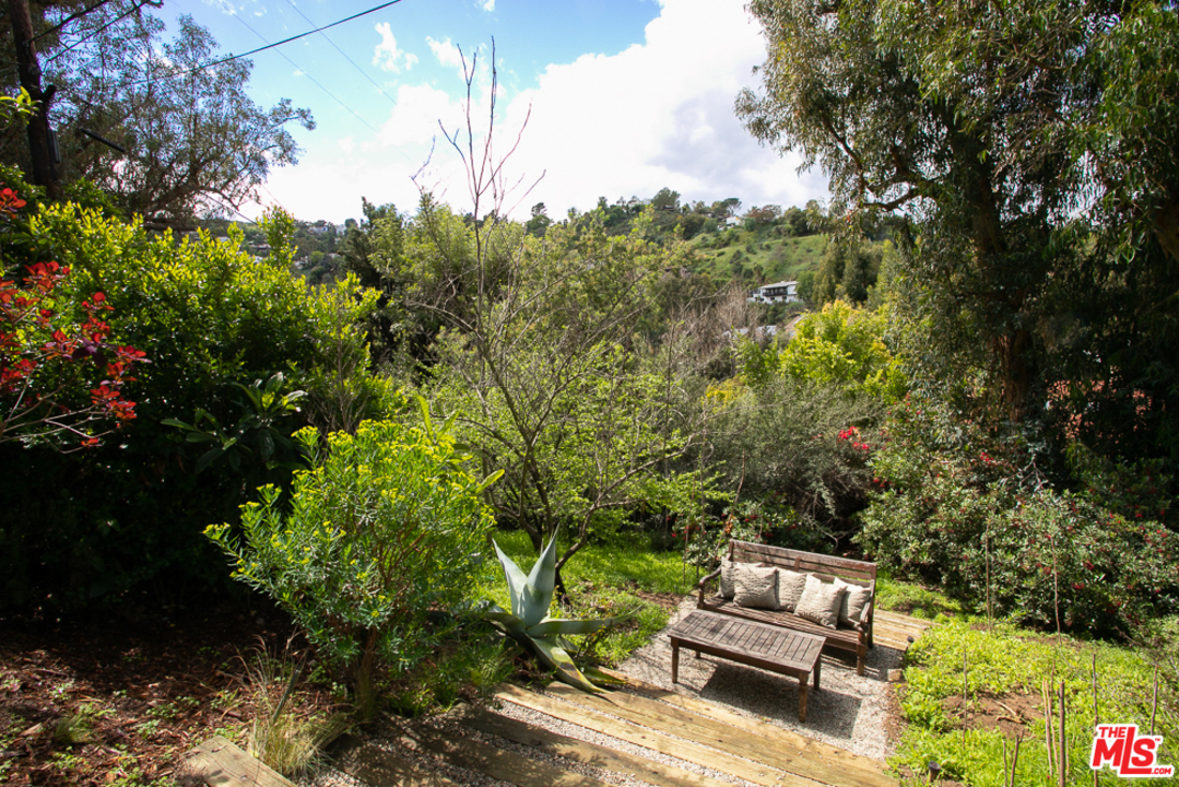 3295 Bennett Drive Los Angeles, CA 90068 - Photo 42 of 53