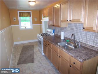 207 Lynn Road Ridley Park, PA 19078 - Photo 5 of 12 Kitchen
