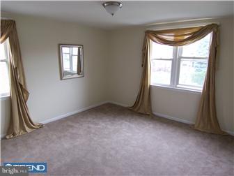 207 Lynn Road Ridley Park, PA 19078 - Photo 8 of 12 Bedroom - Main