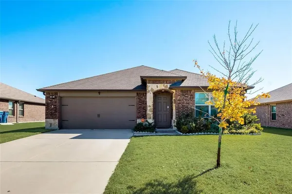 $2,195 | 2806 Balleywood Drive, Seagoville, TX 75159
