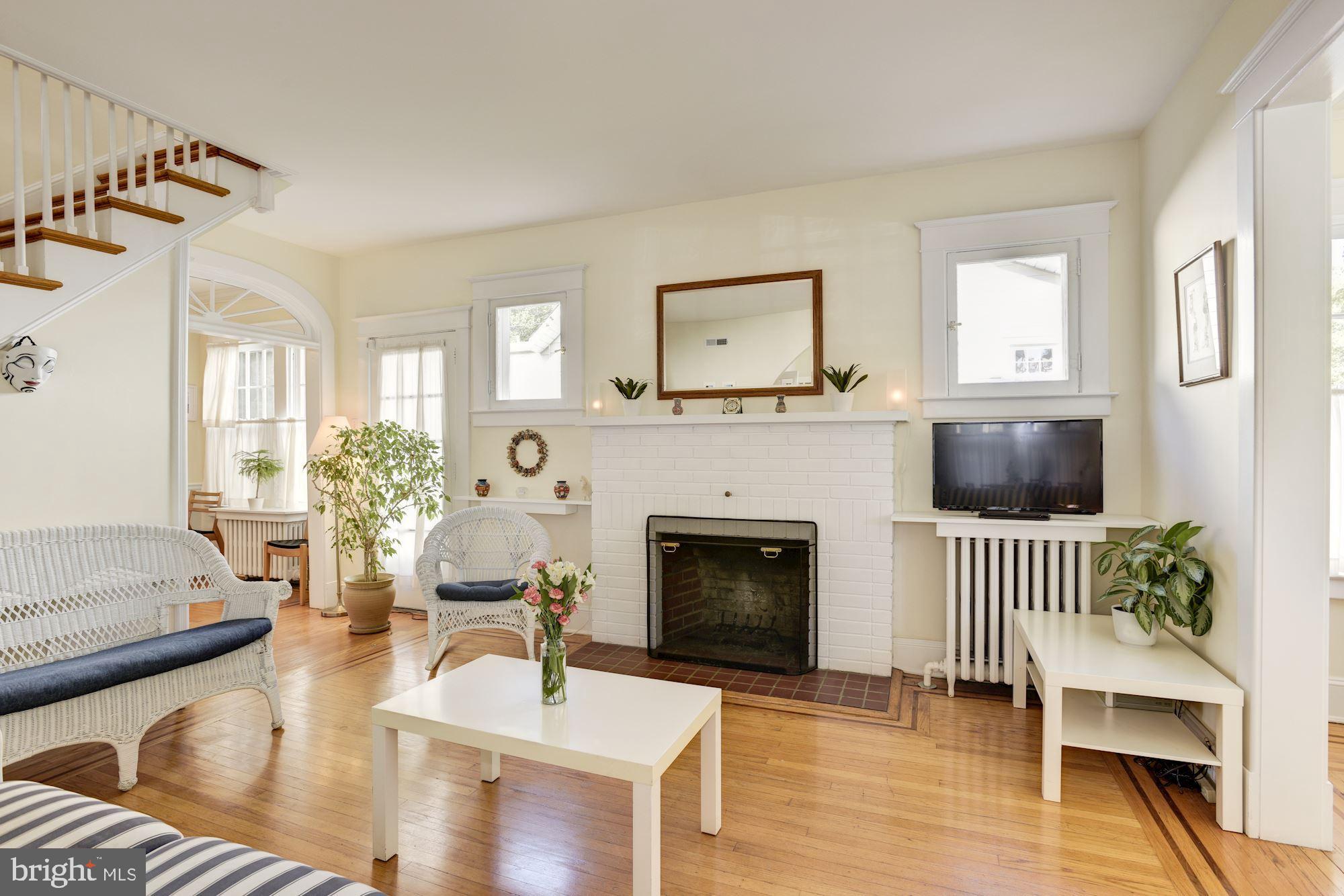 515 Anneslie Road Baltimore, MD 21212 - Photo 9 of 45 Archways, built-ins.