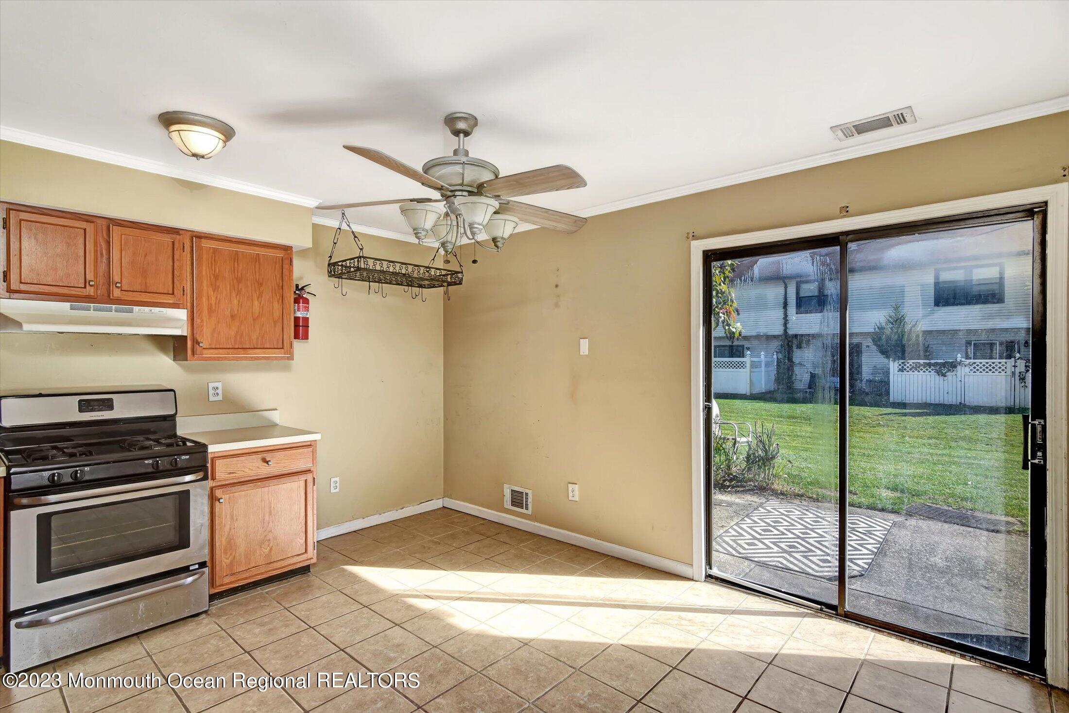 1032 Sawmill Road, Unit 26 Brick, NJ 08724 - Photo 5 of 18 12-Kitchen