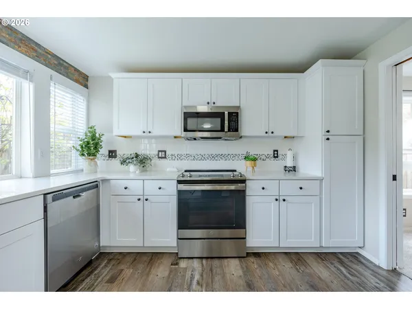 $559,900 | 4115 Berrywood Drive, Eugene, OR 97404