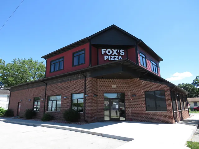 $849,750 | 403 North Main Street, Wilmington, IL 60481