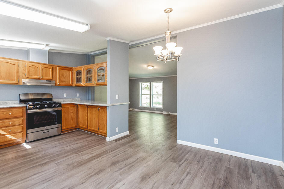 315 Rosehill Road Jackson, MI 49202 - Photo 17 of 40 5R9A0115